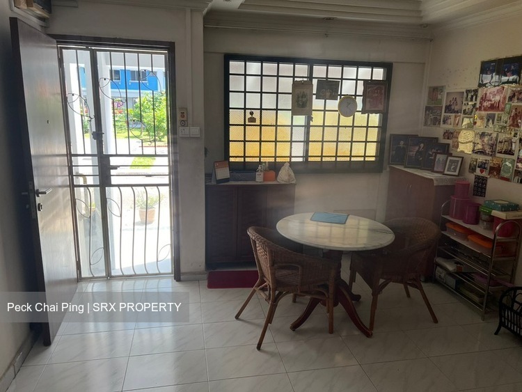 Blk 111 Pasir Ris Street 11 (Pasir Ris), HDB Executive #503671391